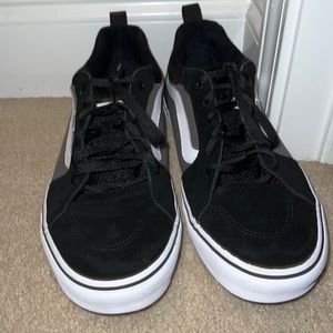 Mens black/grey vans. Size 11